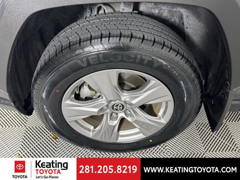 Certified 2023 Toyota RAV4 XLE image 33