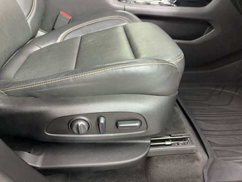 Used 2020 Chevrolet Traverse Premier image 10