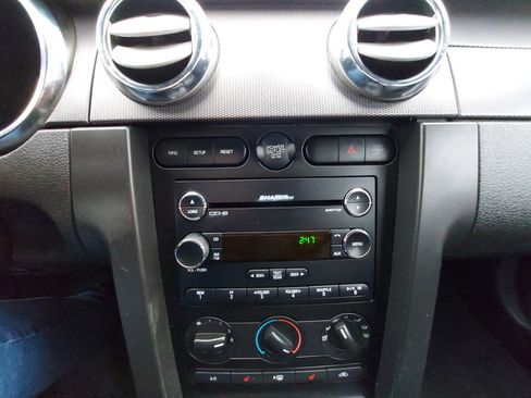 Used 2008 Ford Mustang Premium image 13