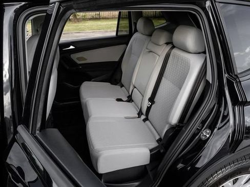 Used 2020 Volkswagen Tiguan S AWD/4WD image 35