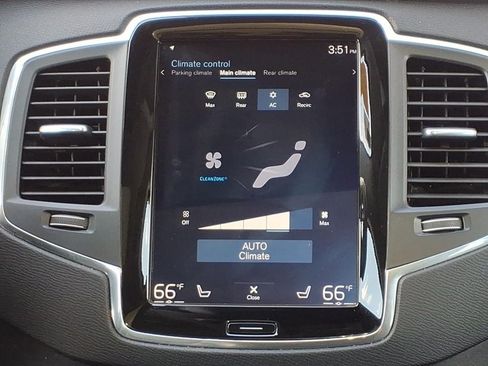 Used 2019 Volvo XC90 T5 Momentum w/ Protection Package AWD/4WD image 18