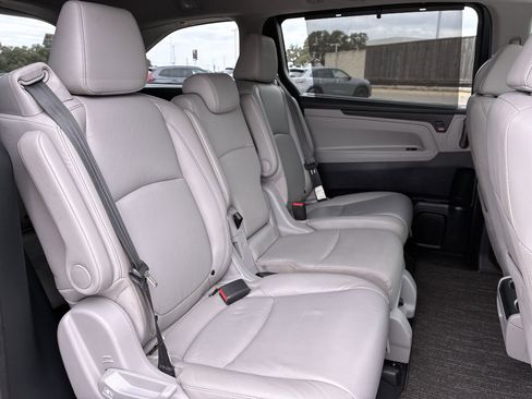 Certified 2023 Honda Odyssey EX-L image 22