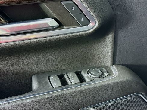 Used 2022 Chevrolet Silverado 1500 LT w/ Protection Package image 19