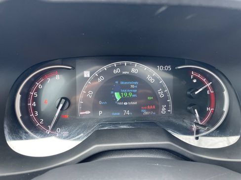 Used 2023 Toyota RAV4 XLE Premium AWD/4WD image 17