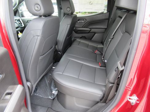 New 2026 GMC Canyon Elevation w/ Convenience Package RWD image 17