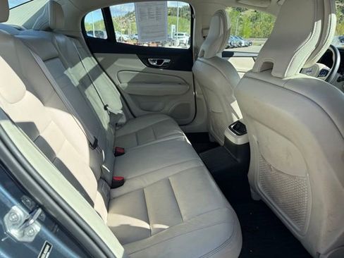 Used 2022 Volvo S60 T8 Inscription w/ Advanced Package AWD/4WD image 8