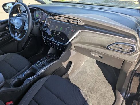 Used 2023 Chevrolet Bolt LT w/ Driver Confidence Package FWD image 21