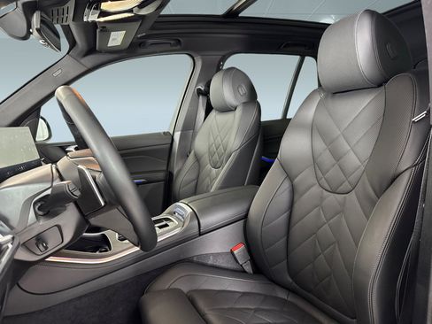 Used 2026 BMW X5 sDrive40i w/ Premium Package RWD image 5