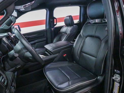 Used 2024 RAM 1500 Limited AWD/4WD image 5