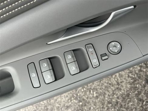 New 2026 Hyundai Elantra Sport image 26