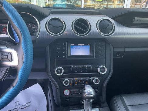 Used 2019 Ford Mustang GT RWD image 15
