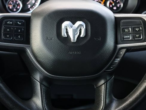 Used 2022 RAM 2500 Tradesman image 16