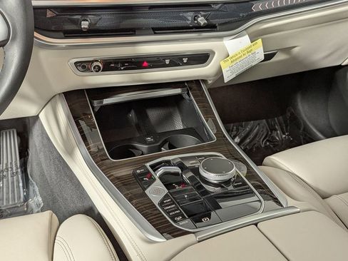 Certified 2024 BMW X5 xDrive40i w/ Premium Package image 39