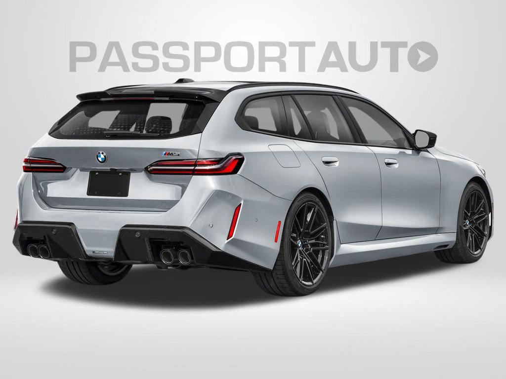 New 2027 BMW M5 Touring AWD/4WD image 2