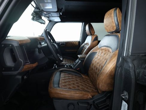 Used 2023 Ford Bronco Big Bend image 14