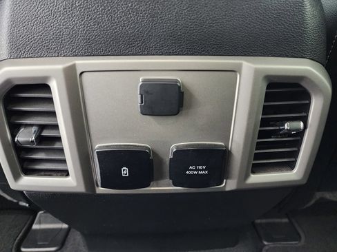 Used 2020 Ford F350 Lariat image 41