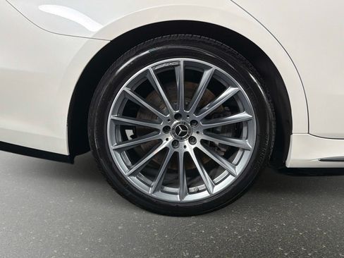 Used 2023 Mercedes-Benz S 500 4MATIC w/ AMG Line image 5