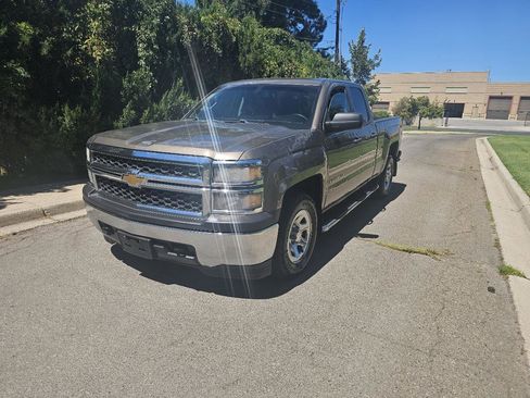 Used 2015 Chevrolet Silverado 1500 LS w/ Trailering Package RWD image 9
