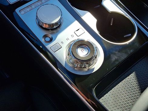 Used 2026 Genesis GV70 2.5T image 12