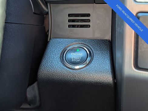 Used 2015 Ford F150 Platinum w/ Equipment Group 701A Luxury image 27