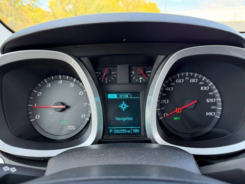 Used 2016 Chevrolet Equinox LT w/ Convenience Package image 24