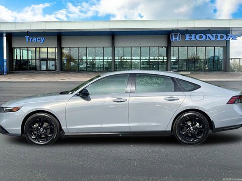 Certified 2025 Honda Accord SE image 12
