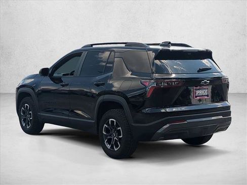 Used 2025 Chevrolet Equinox ACTIV w/ Safety and Technology Package FWD image 8
