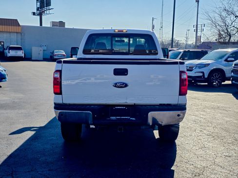 Used 2010 Ford F250 Lariat image 15