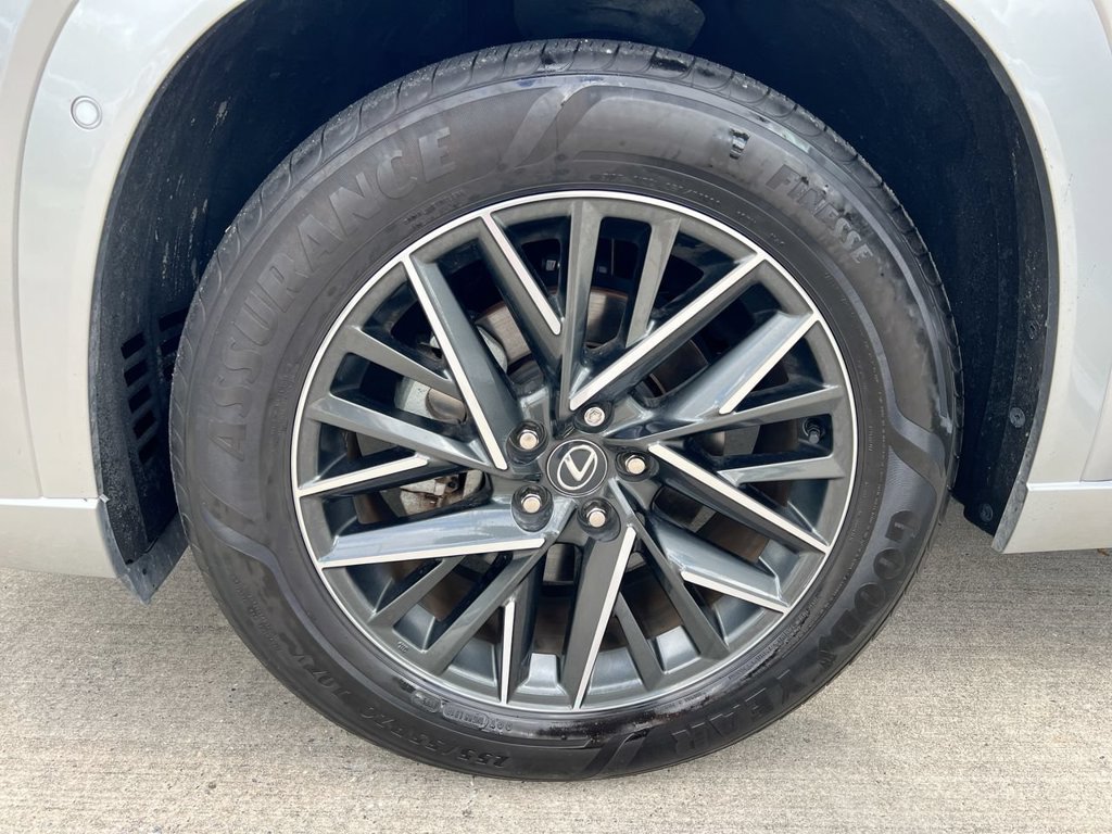 Certified 2025 Lexus TX 350 AWD w/ Technology Package image 9