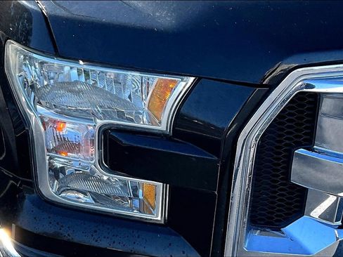 Used 2017 Ford F150 XLT image 23