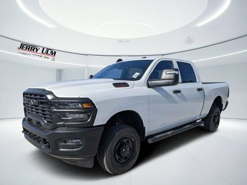 New 2026 RAM 2500 Tradesman AWD/4WD image 7