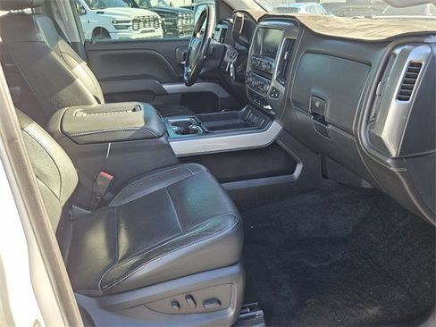 Used 2018 Chevrolet Silverado 1500 LTZ Z71 image 13