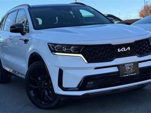 Used 2023 Kia Sorento SX image 6