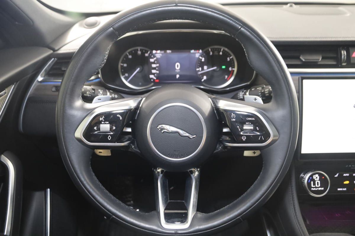 Used 2023 Jaguar F-PACE S AWD/4WD image 33