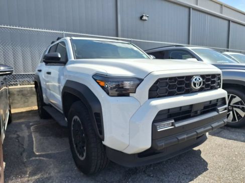 Used 2025 Toyota 4Runner TRD Off-Road Premium w/ Tow Technology Package AWD/4WD image 3
