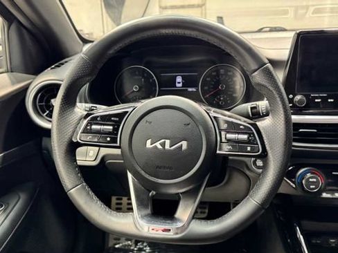 Used 2024 Kia Forte LXS FWD image 19