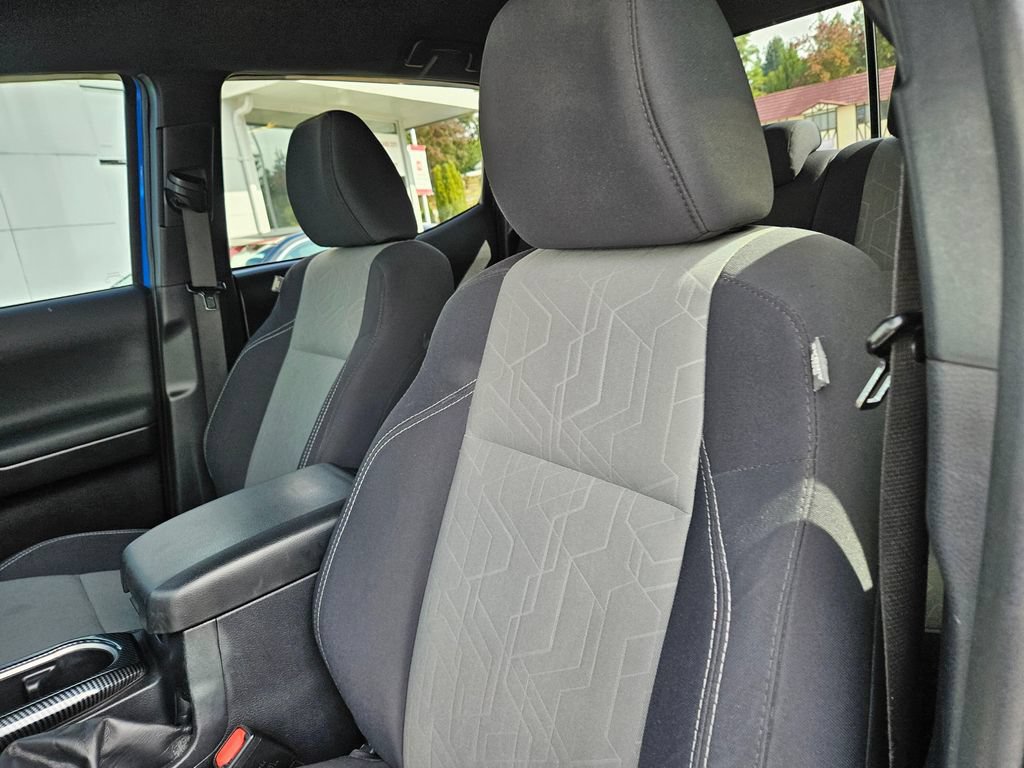 Used 2021 Toyota Tacoma 4x4 Double Cab image 24