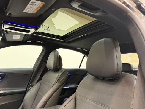 Certified 2025 Mercedes-Benz C 300 Sedan image 8