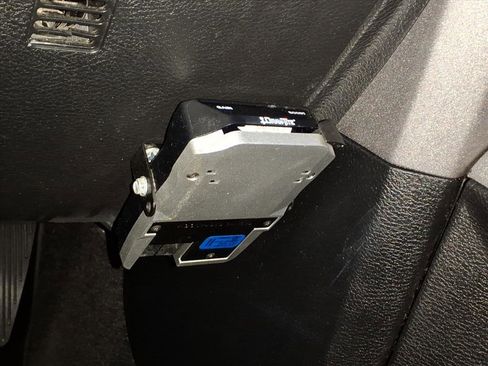 Used 2017 RAM 1500 Rebel w/ Luxury Group image 16