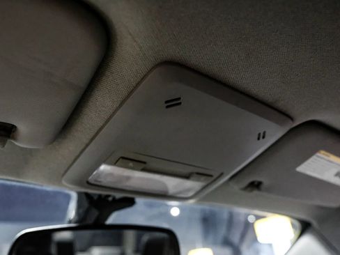 Used 2019 Chevrolet Sonic Premier FWD image 29