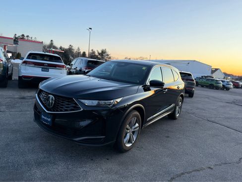 Used 2025 Acura MDX image 3