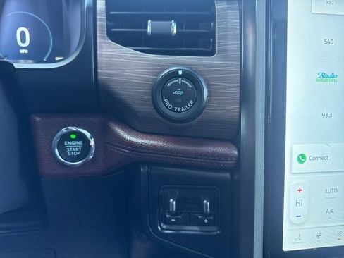 Used 2023 Ford Expedition Max Limited AWD/4WD image 18