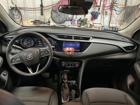 Used 2023 Buick Encore GX Select AWD/4WD image 18