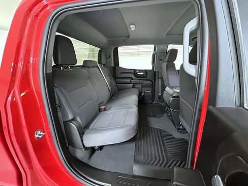 Certified 2024 Chevrolet Silverado 1500 Custom AWD/4WD image 19