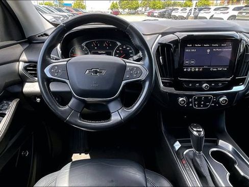 Used 2020 Chevrolet Traverse LT AWD/4WD image 8