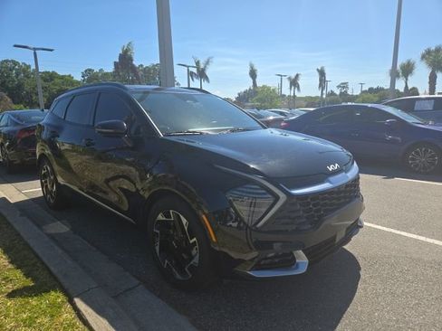 Used 2023 Kia Sportage SX image 2