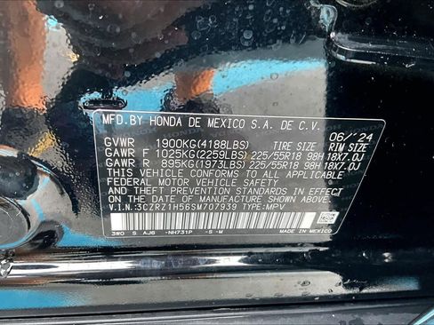 Used 2025 Honda HR-V Sport image 32