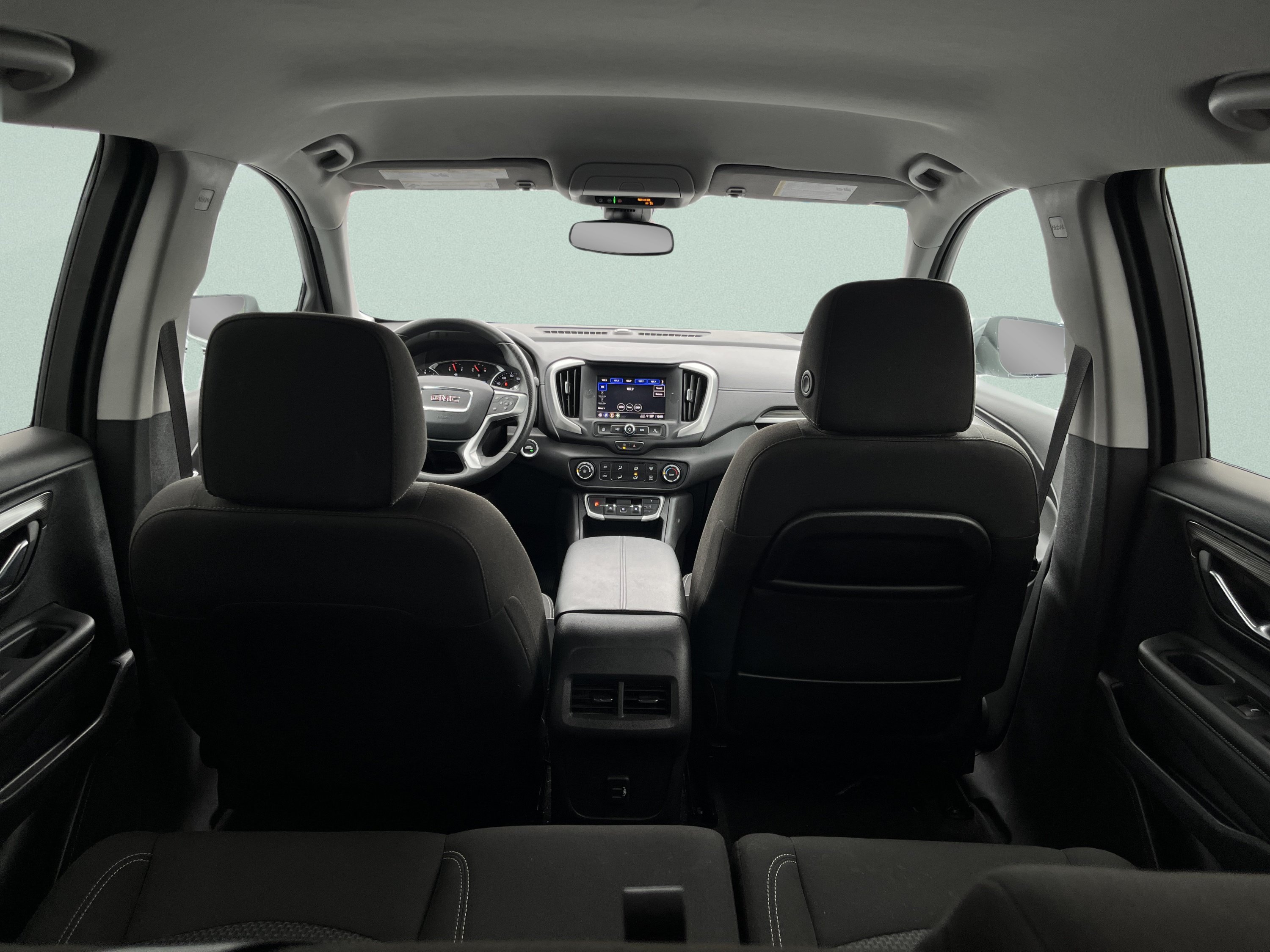 Used 2024 GMC Terrain SLE AWD/4WD image 13