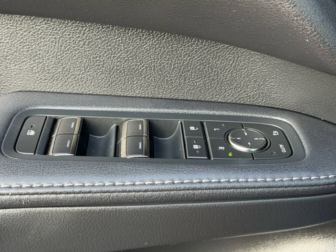 Used 2023 Lexus RX 350h w/ Accessory Package (Z1) image 17