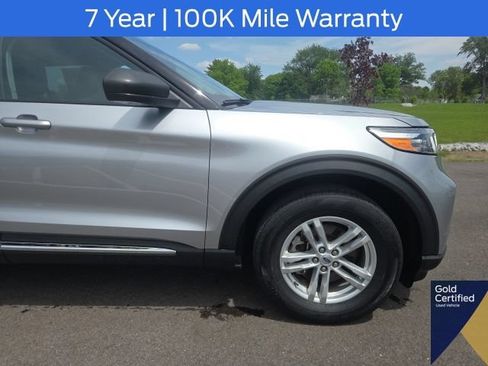 Used 2023 Ford Explorer XLT w/ Equipment Group 202A AWD/4WD image 6